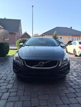 Volvo V60 D4 RDesign RDesign - Volvo V60: Rdesign