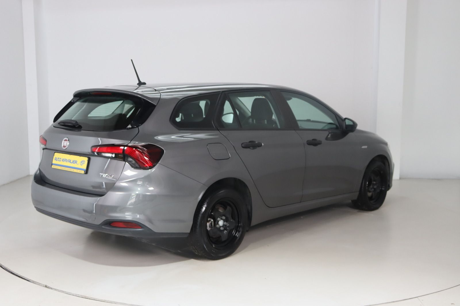 Fahrzeugabbildung Fiat Tipo * Navi * HU/AU neu * Tempomat