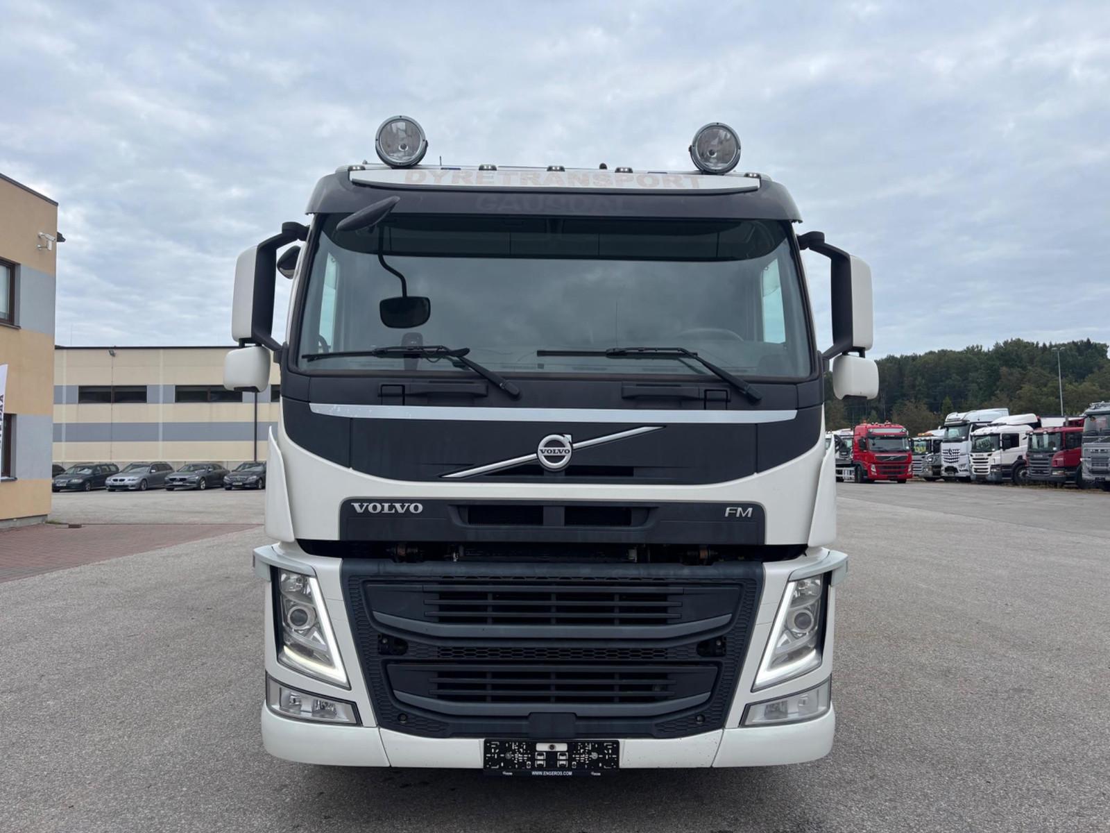 Volvo FM 410 6x2*4 EURO6 + ONE FLOOR BOX
