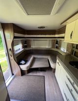 Hobby Prestige 720 mit komplettem Vorzelt  - Wohnwagen Vorzelt mit