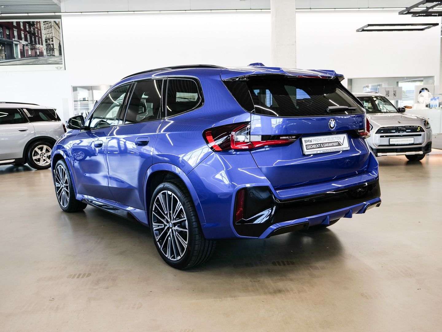 BMW X1 xDrive 23 i M SPORT PRO HUD El. Fondsitzver foto 2