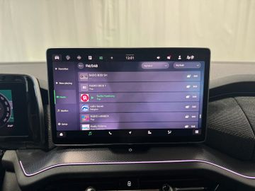 Skoda Kodiaq 1.5 TSI mHEV 110 kW Matrix AHK Kamera