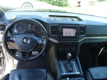Volkswagen Amarok - 11