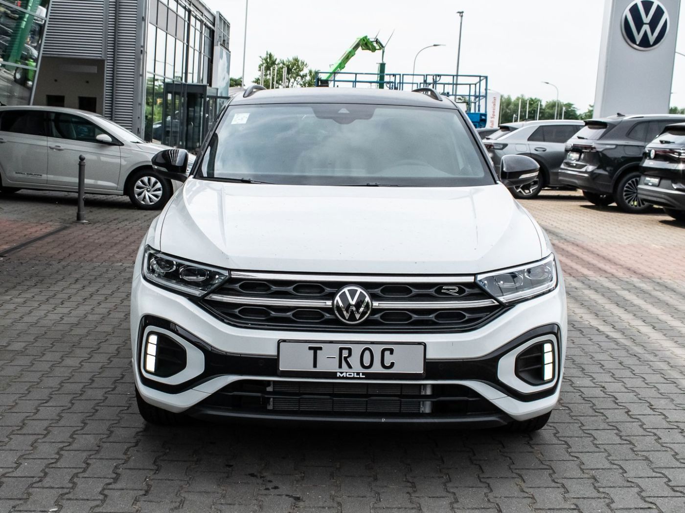 Volkswagen T-Roc R-Line 1.5 l TSI OPF DSG KLIMA ACC AHK foto 3