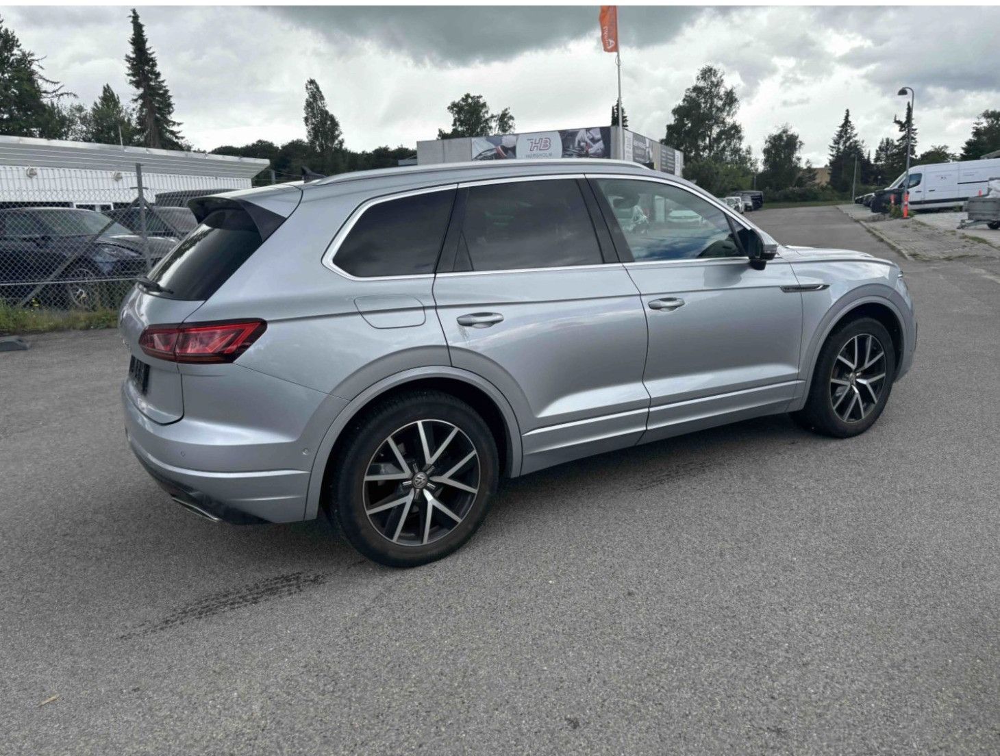 Volkswagen Touareg Atmosphere*R-Line*Matrix*Pano*DYNAUDIO* foto 4