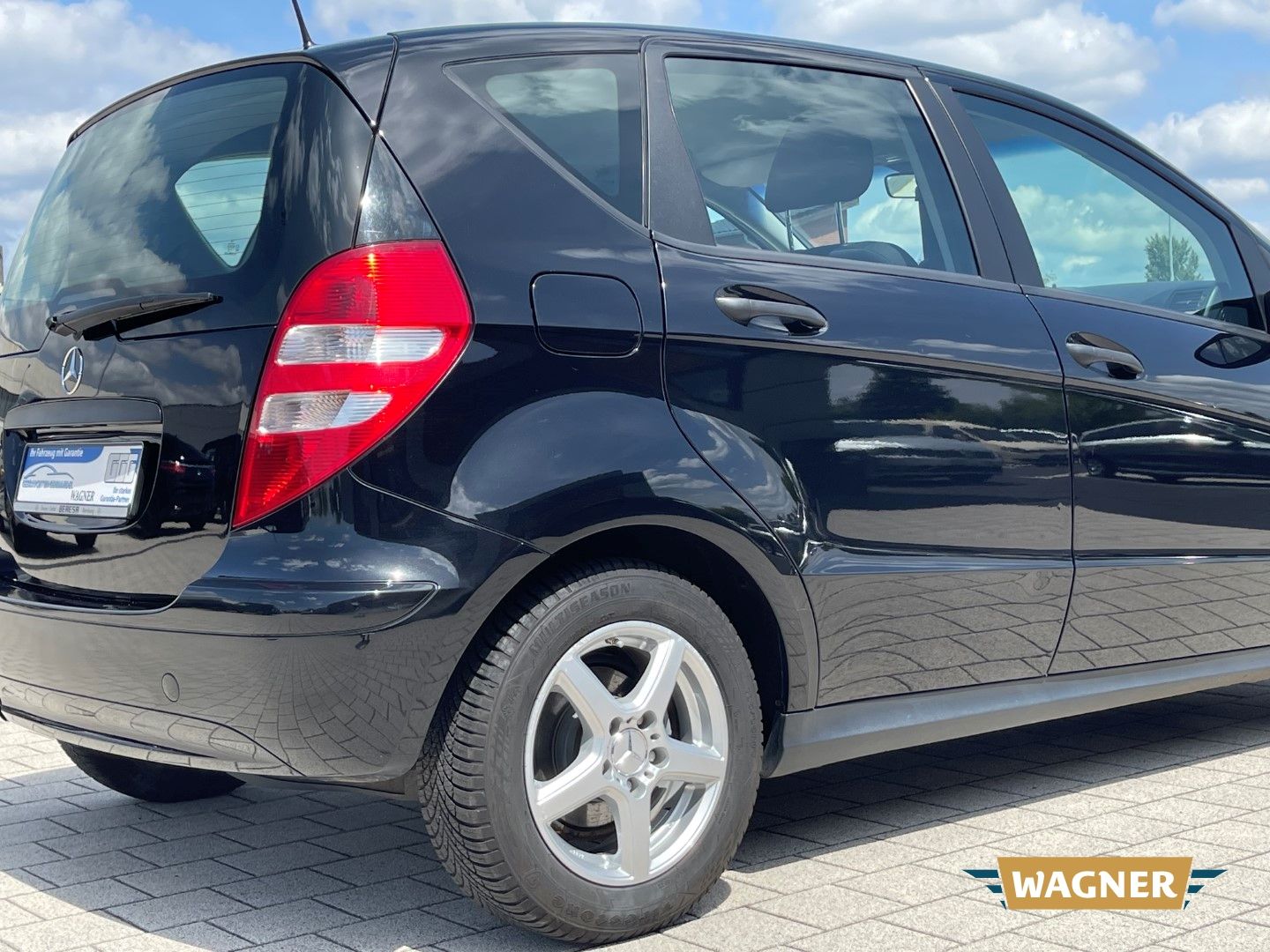 Fahrzeugabbildung Mercedes-Benz A 170 Polar Star Automatik SHZ 1-Hand