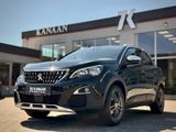 Peugeot 3008 1.2 PureTech Active *NAVI|CAM|CARPLAY* - Peugeot 3008: Schwarz