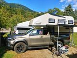 Toyota Hilux Extra Cab 2,4 l Invincible mit Wohnkabine - Toyota Wohnmobil oder -wagen