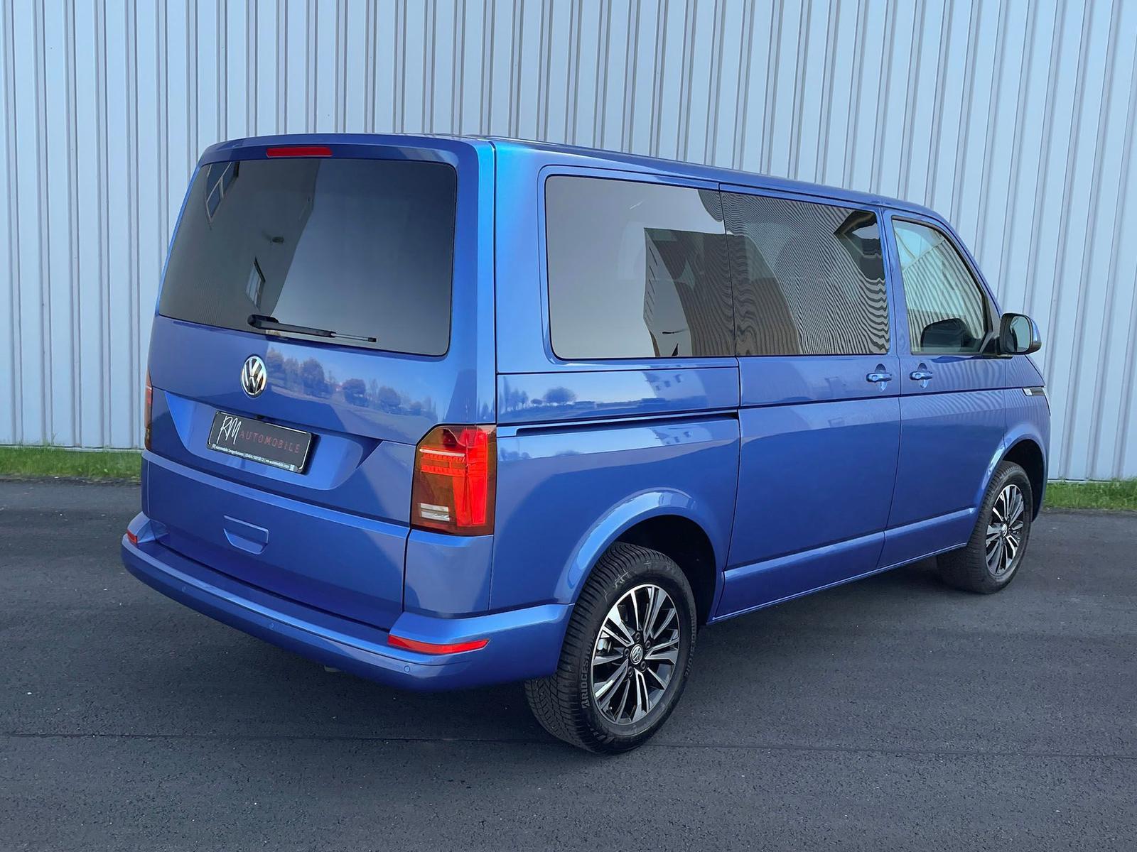 Volkswagen T6.1 Transporter Kombi KR LED STANDHZ ACC NAVI