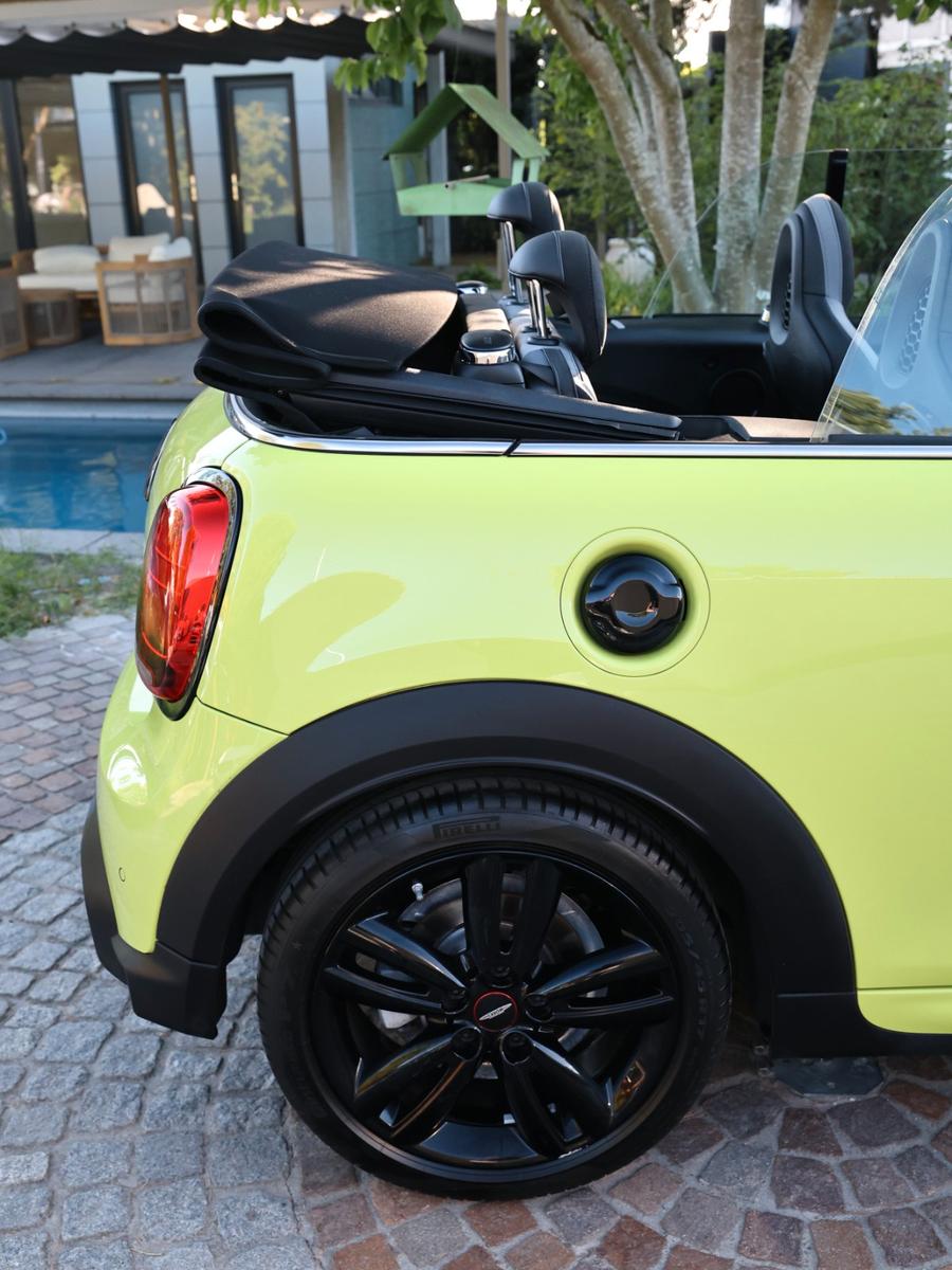 MINI Cooper S Cabrio John Cooper Works 1.Hand,Autom.