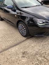 Seat Ibiza ST Connect  - Seat Ibiza: Connect