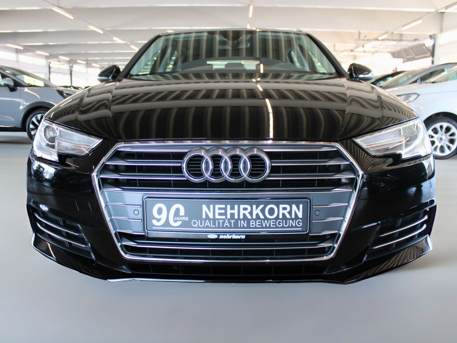 Fahrzeugabbildung Audi A4 2.0 TDI S tronic sport Avant NAVI XENON uvm.