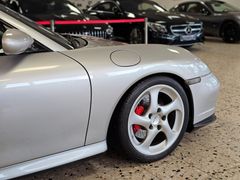 Fahrzeugabbildung Porsche 911 Turbo Coupe (XENON/CARBON/HAMANN-ABGAS