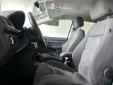 Volkswagen Touran 2.0 TDI DSG Highline 7-Sitzer 1.Hand Xen - Volkswagen Touran Highline mit Diesel-Antrieb