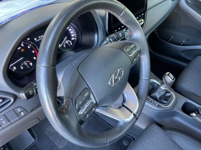 Fahrzeugabbildung Hyundai i30 1.5 T-GDI Mild-Hybrid Trend Navigation, Sitz