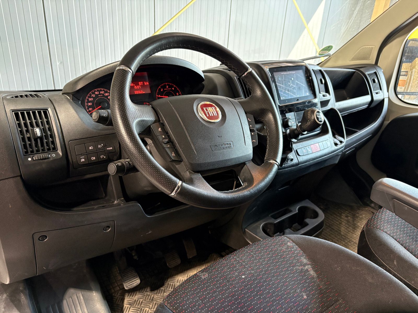 Fahrzeugabbildung Fiat Ducato/L4H2 RS: 4035 mm/KAMERA/APPLE/NAVI/3-SITZ