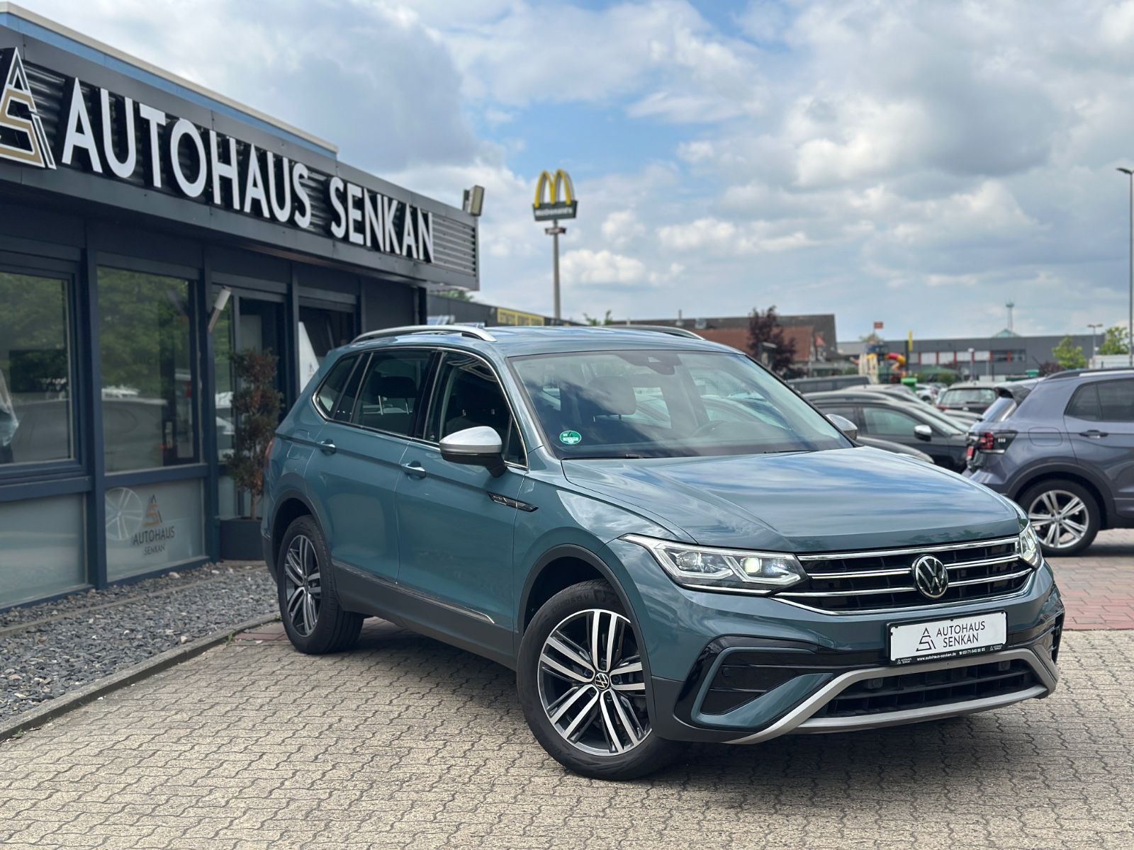VW Tiguan Allspace Elegance 4M*R-CAM*MATRIX*AHK*