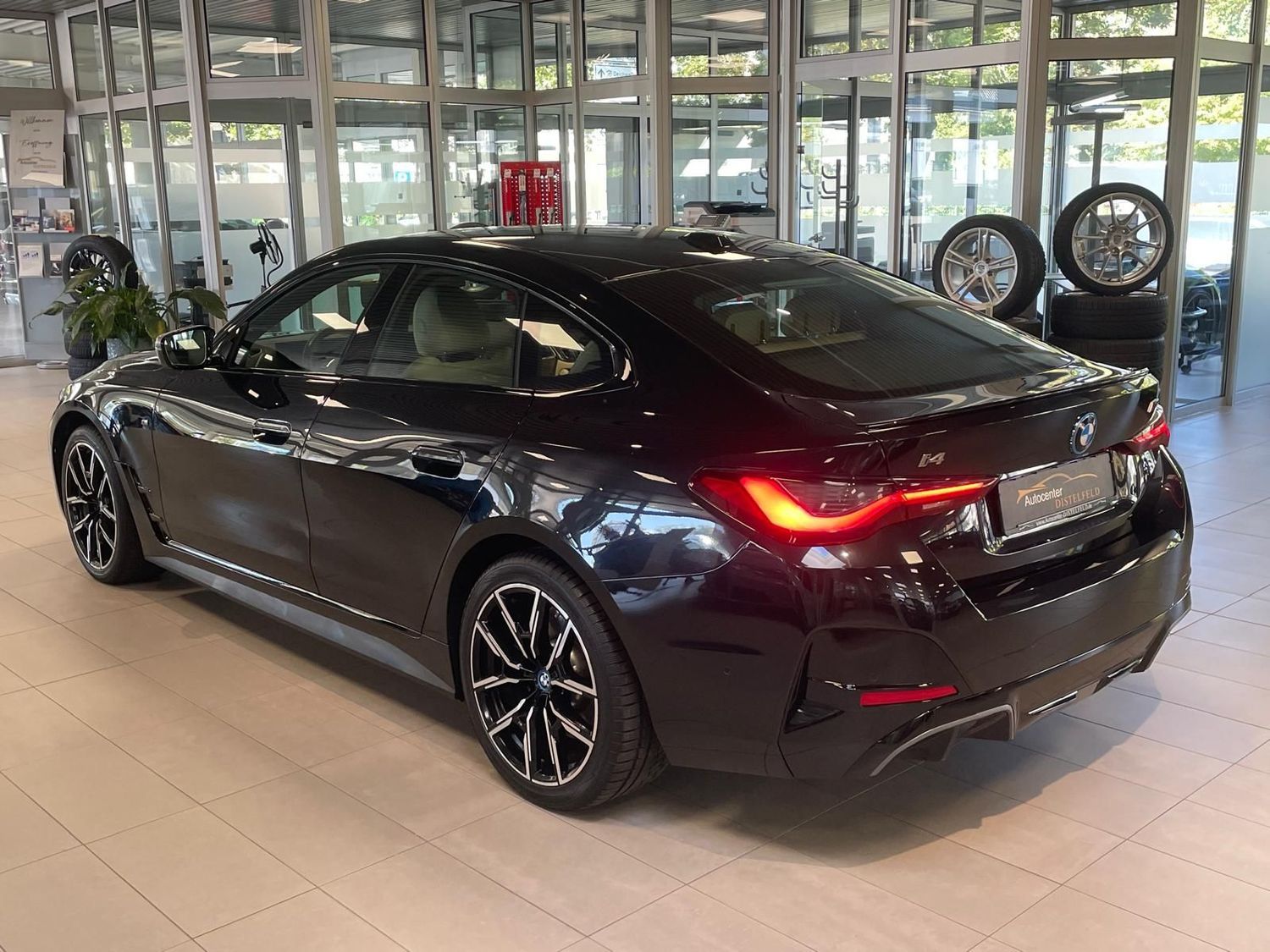 BMW i4 M50 xDrive H&K foto 5