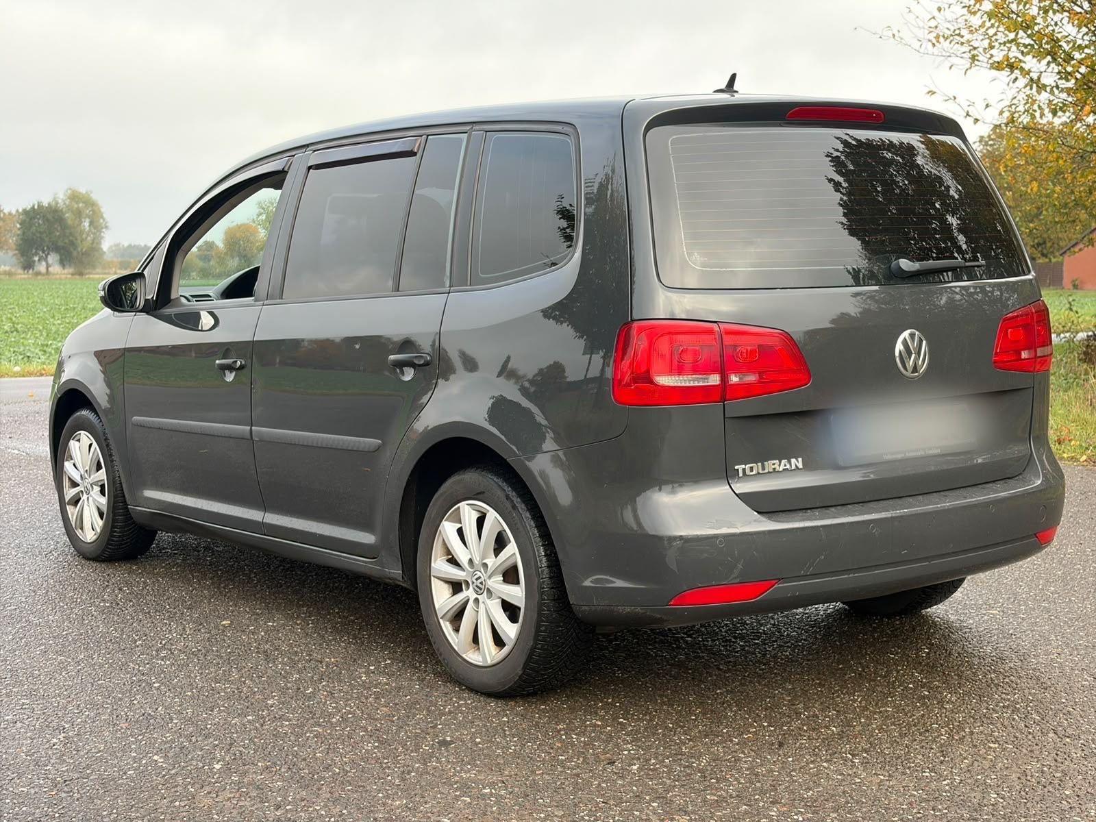 Volkswagen Touran 2015 — photo 7