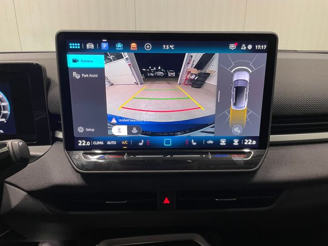 T-Roc Life 1.5 eTSI DSG LED SHZ ACC