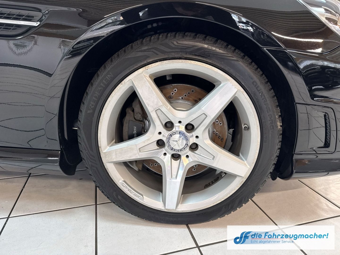 Fahrzeugabbildung Mercedes-Benz SLK 250 Roadster CDI BlueEFFICIENCY Sportpaket