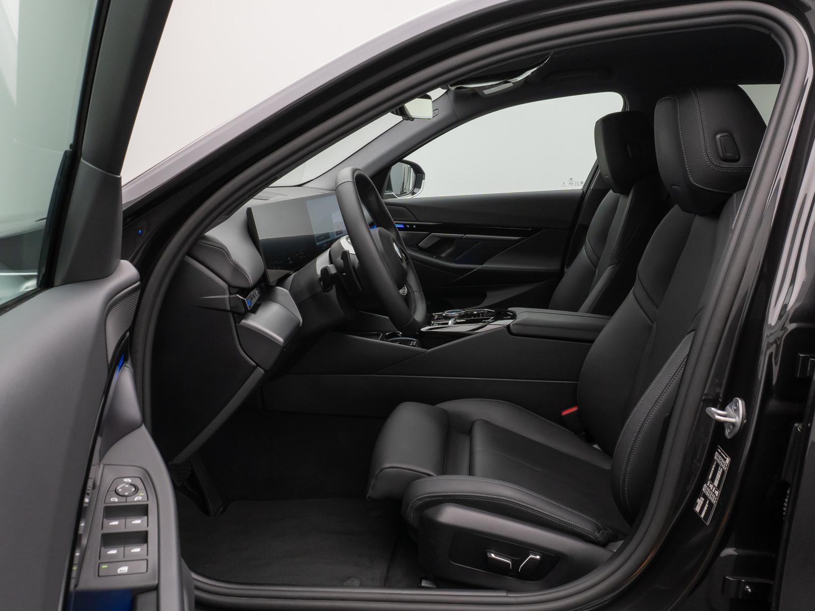 BMW 520 d Kamera DAB DrivingAssist Sport LED 18Zoll, миниатюра 19