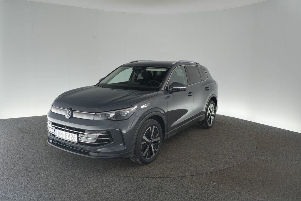 Volkswagen Tiguan 1.5 eTSI DSG Elegance 360°Kamera ACC Navi