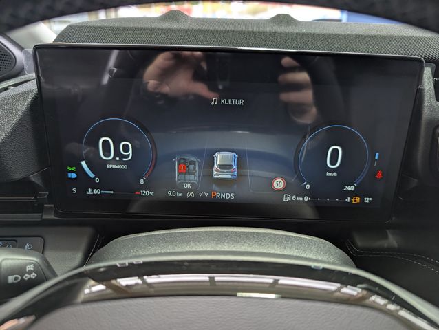 Ford Puma Titanium Automatik NEUES MODELL