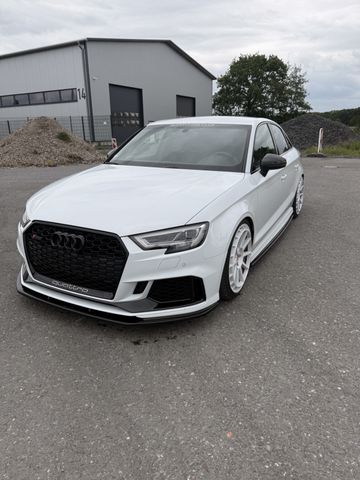 AUDI RS3  8V 2.5 TFSI S tronic