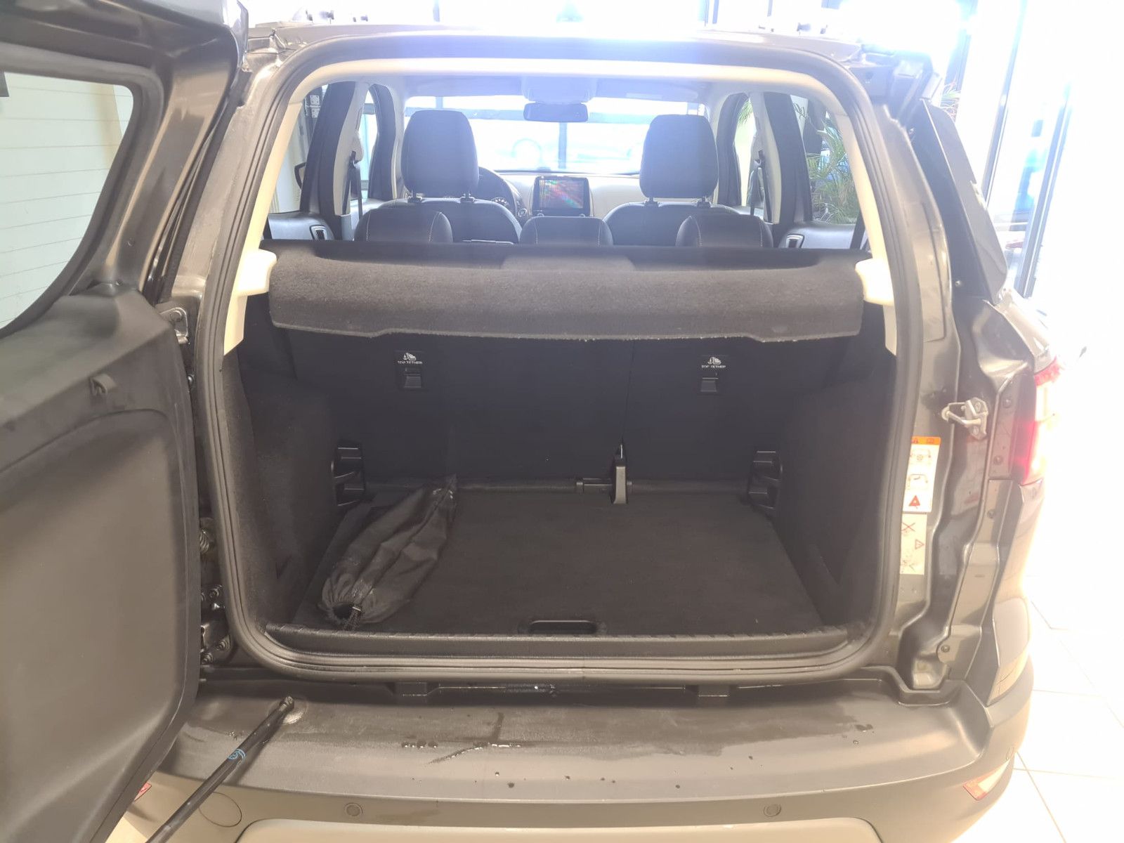 Fahrzeugabbildung Ford EcoSport Titanium / KAMERA / NAVI / GARANTIE