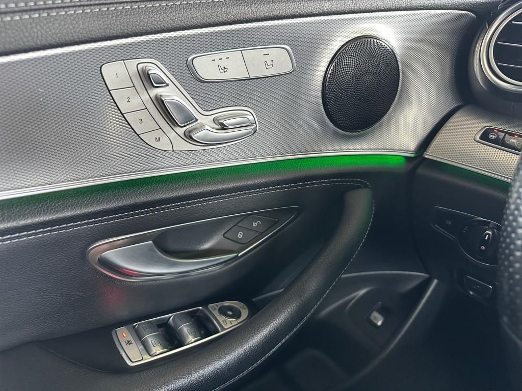 Fahrzeugabbildung Mercedes-Benz E 300 de T AMG Night Pano ACC 360° LED HUD Keyl.