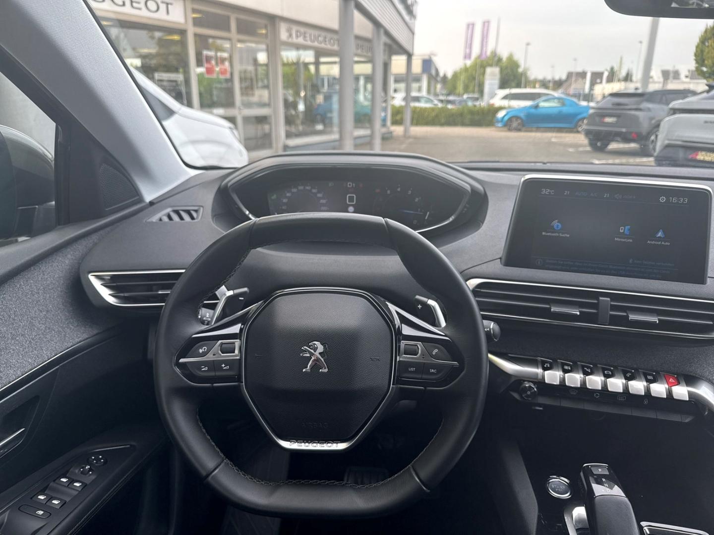 Peugeot 3008 Allure AHK-abnehmbar Navi Allwetter (neu)36