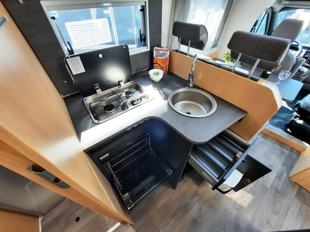 Fahrzeugabbildung Sunlight T 680 Adventure Edition Verfüg./Sparen Sie 6.233