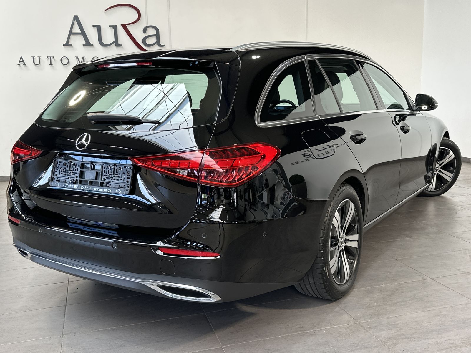 Fahrzeugabbildung Mercedes-Benz C 200d T Avantgarde NAV+LED+KAM+CARPLAY+VCOCK+PP