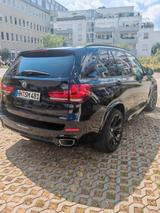 BMW X5 xDrive40d - Scheckheft top  - BMW X5 Gebrauchtwagen in Leipzig