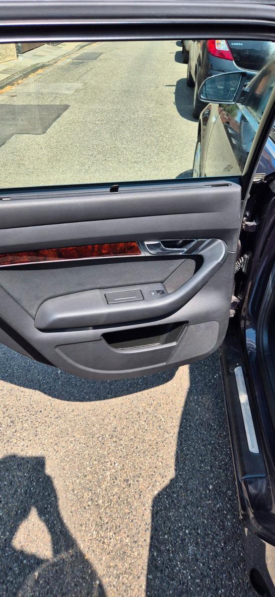 Audi A6 2005 — photo 10