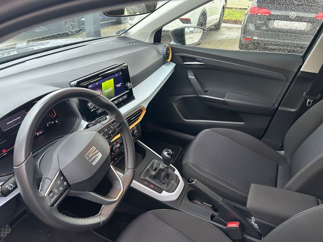 Fahrzeugabbildung Seat Arona 1.0+AllwetterLM+CarPlay+SHZ+LED+PDC+BT