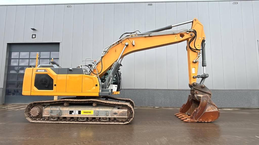 Liebherr R 945 (Coming Soon)