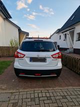 Suzuki (SX4) S-Cross 1.6 DDiS Limited+ 2WD Limited+ - Suzuki mit Diesel-Antrieb: Geländewagen