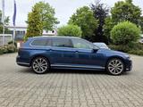 Volkswagen Passat Variant Elegance R-Line Pano HarmanKardon - Volkswagen Passat Variant aus 2023