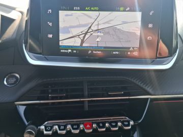 Peugeot 208 GT 1.2 PureTech 100 Kam.+LED+Navi+Alcant.