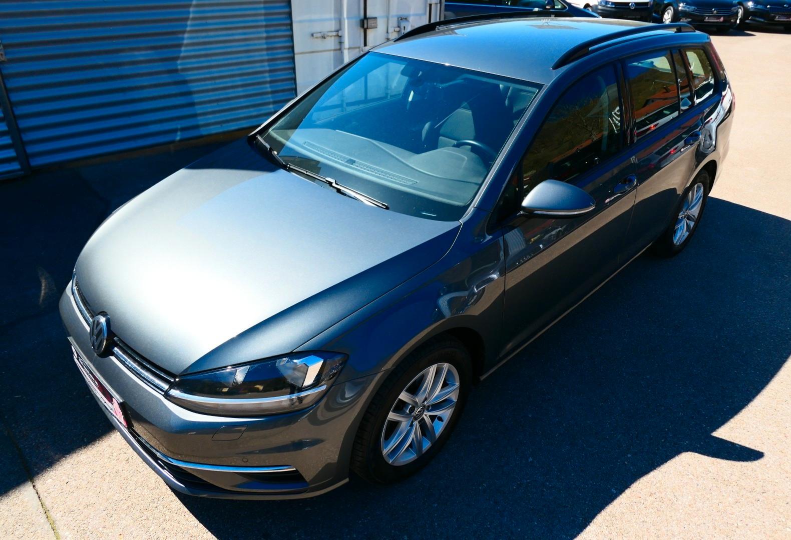 Volkswagen Golf VII Var. 1,6 TDI Comfortline AHK/Shzg/Klima