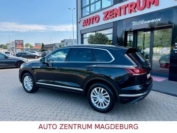 Volkswagen Touareg - 10
