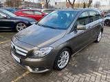 Mercedes-Benz B 220 CDI 7G-DCT SPORTPAKET EURO6|AHK|NAVI|SPUR - Mercedes-Benz B-Klasse: Sportpaket