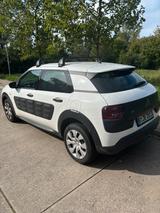 Citroën C4 Cactus Motor Neu!!! - Citroën C4 Cactus in Berlin