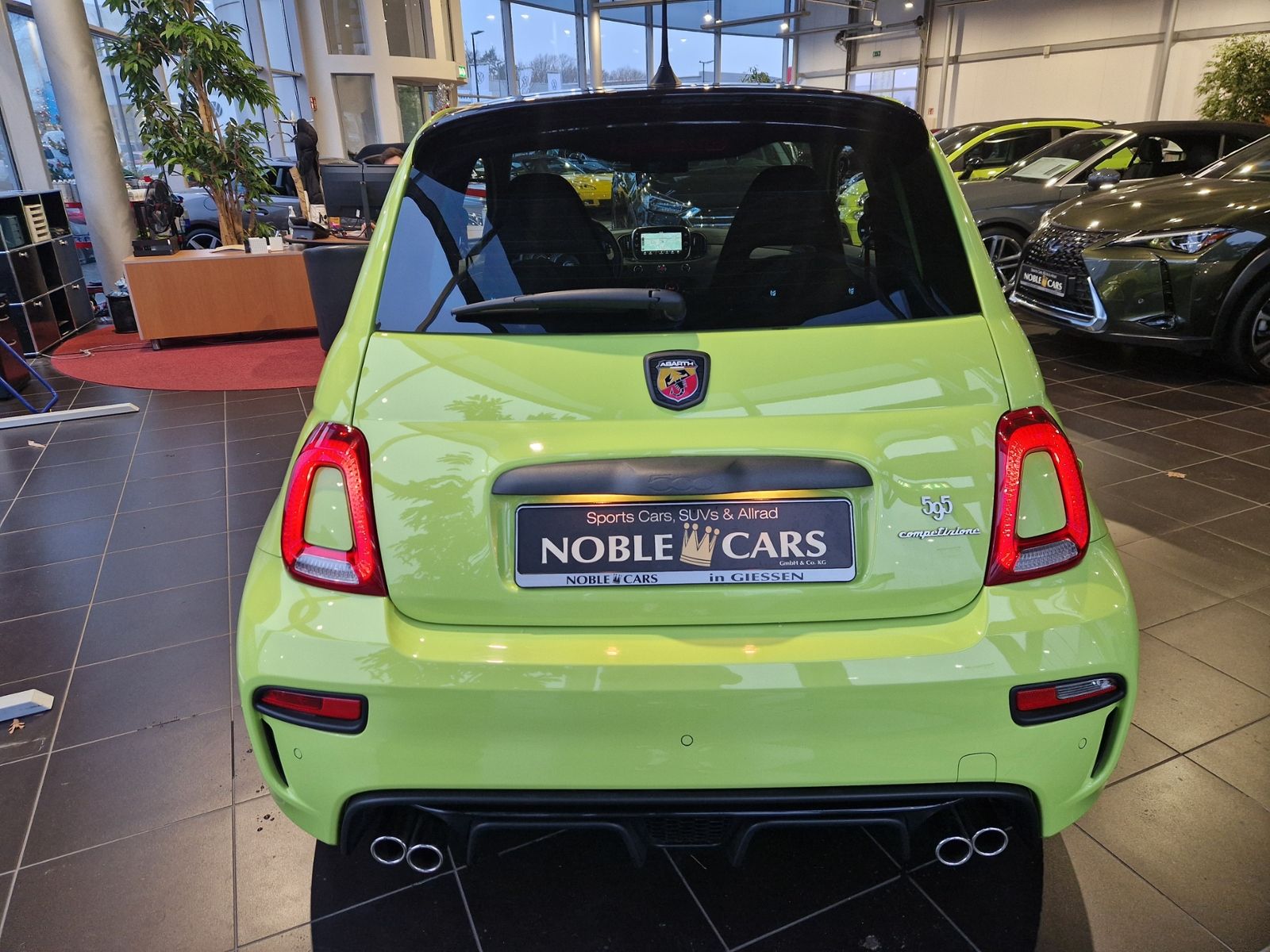 Fahrzeugabbildung Abarth 595 Competizione BREMBO NAV DAB ALU