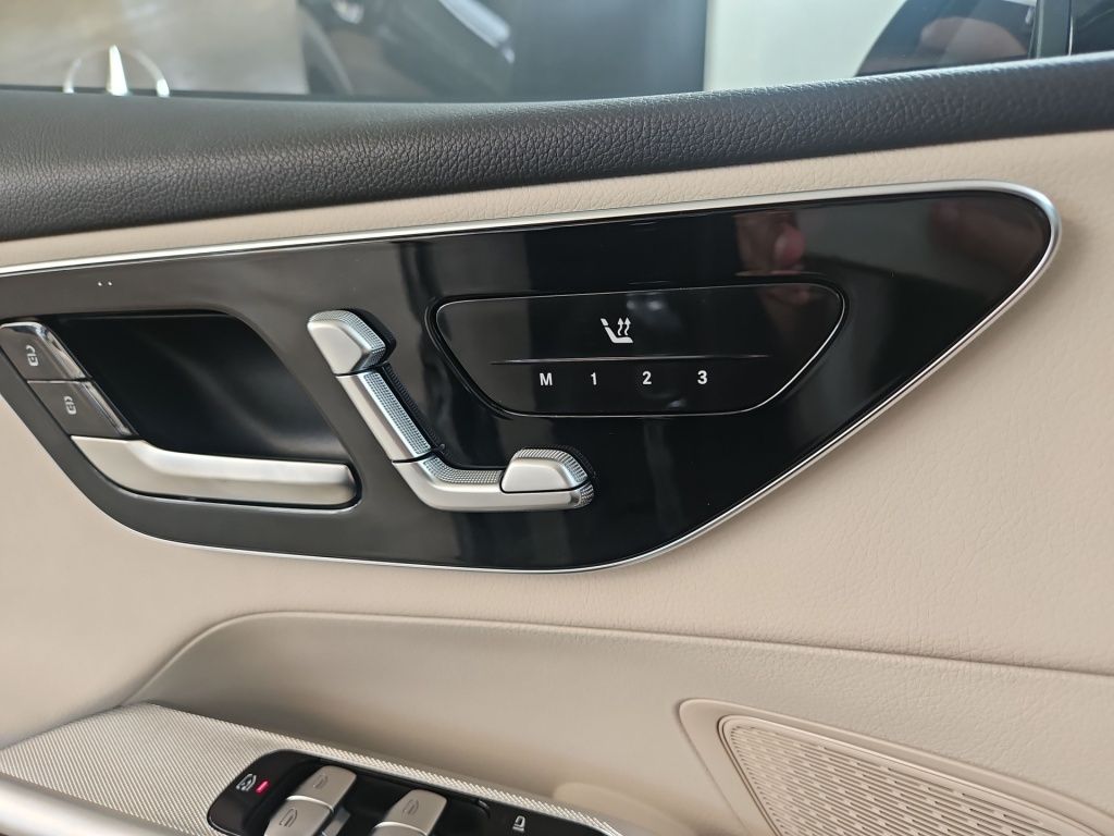 Fahrzeugabbildung Mercedes-Benz GLC 200 4M Avantg. Totwi. AHK LED 360° Memory