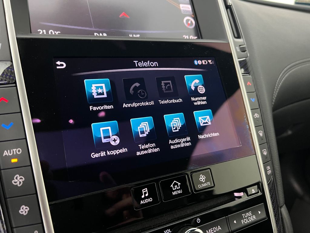 INFINITI Q60 2.0 TURBO/ 2.H/ VOLLAUSSTATTUNG/ CARBON INFINITI Q60 2.0 TURBO/ 2.H/ VOLLAUSSTATTUNG/ CARBON