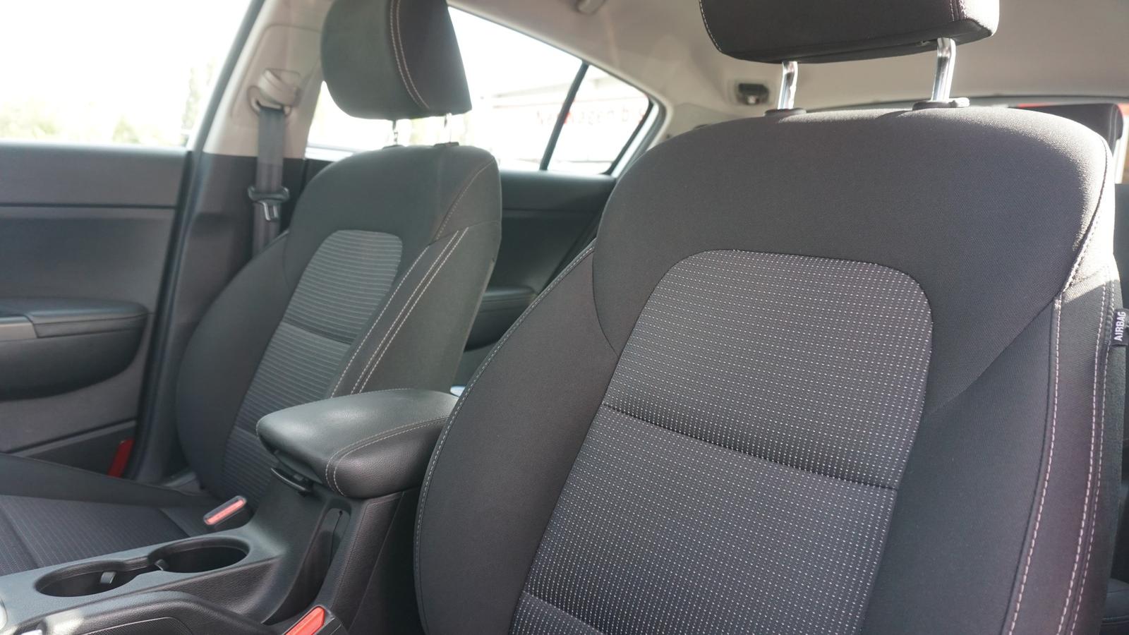 Kia Sportage 1.6 2WD Kamera AHK LED Lenkradheizung