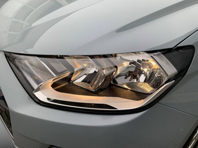 A1 Sportback 25 TFSI +SHZ+TEMPOMAT+PDC+CARPLAY++